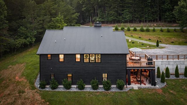 135 Rolling Hills Drive, Morganton, GA 30560