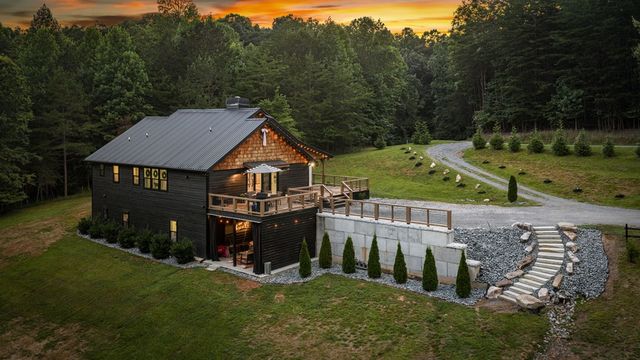135 Rolling Hills Drive, Morganton, GA 30560