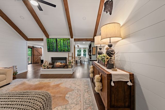 135 Rolling Hills Drive, Morganton, GA 30560