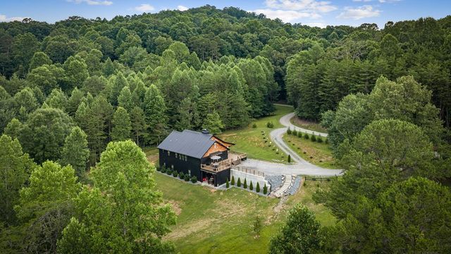 135 Rolling Hills Drive, Morganton, GA 30560
