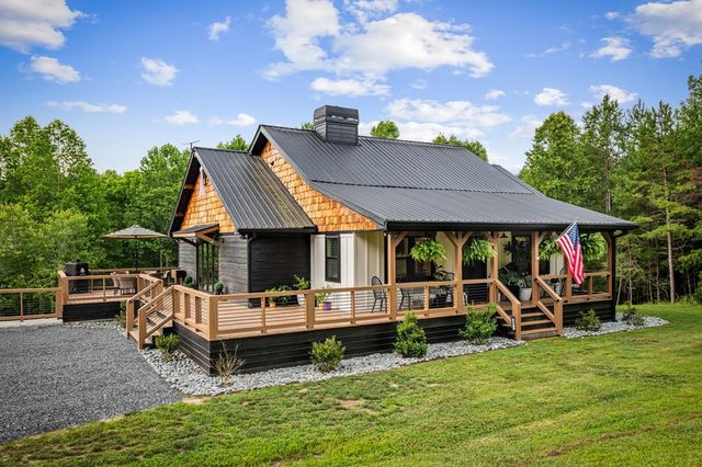 135 Rolling Hills Drive, Morganton, GA 30560