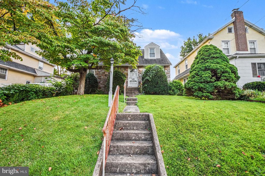 308 RUNNYMEDE AVE #, JENKINTOWN, PA 19046 — photo 3