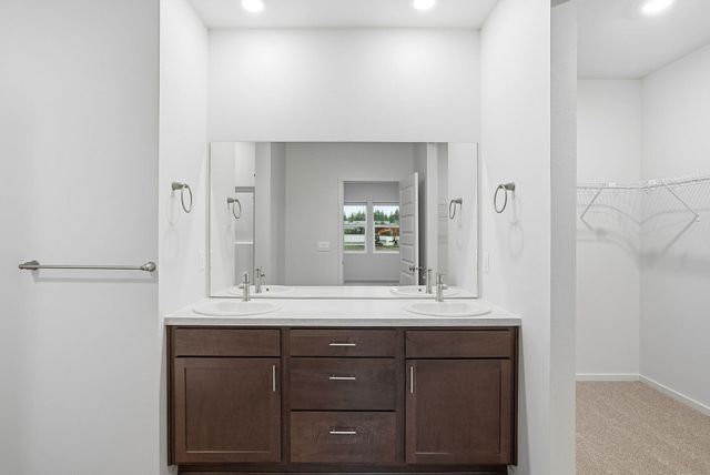 219 W Pheasant Bluff Ave, Spokane, WA 99224