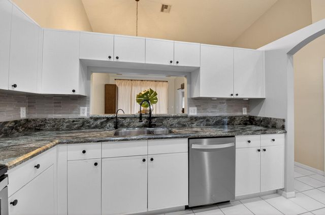 8298 Via Di Veneto, Boca Raton, FL 33496