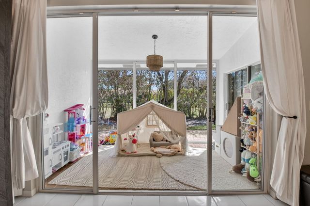 8298 Via Di Veneto, Boca Raton, FL 33496