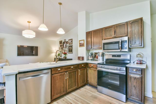 919 E Karla, Haysville, KS 67060