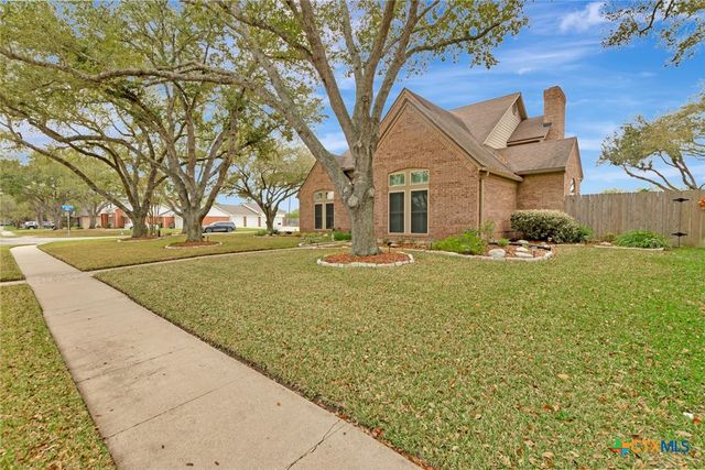 508 Masters Drive, Victoria, TX 77904