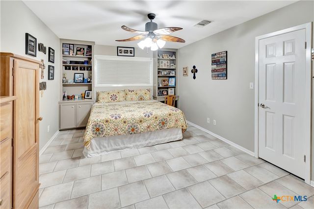 508 Masters Drive, Victoria, TX 77904