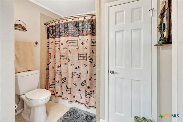 508 Masters Drive, Victoria, TX 77904