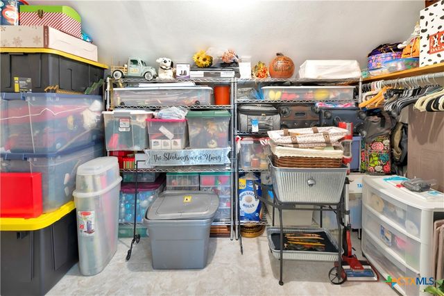 508 Masters Drive, Victoria, TX 77904