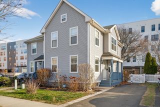 295 Ashmun Street, New Haven, CT 06511