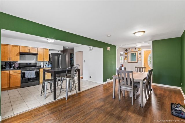 216 Leonard Street, Chicago Heights, IL 60411