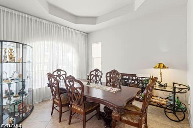 8066 Princeton DR, Naples, FL 34104