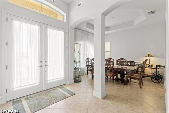 8066 Princeton DR, Naples, FL 34104