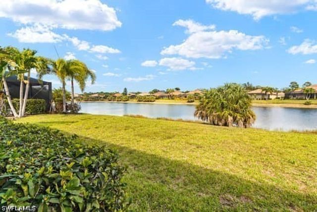 8066 Princeton DR, Naples, FL 34104