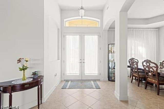 8066 Princeton DR, Naples, FL 34104