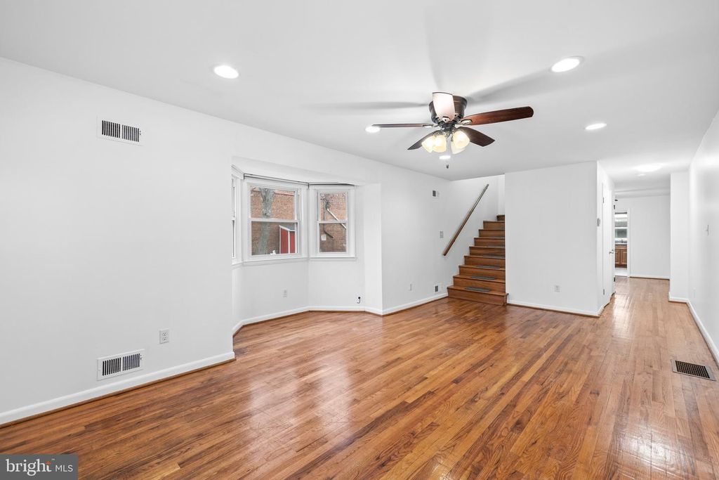 1437 TOWSON ST, Baltimore, MD 21230
