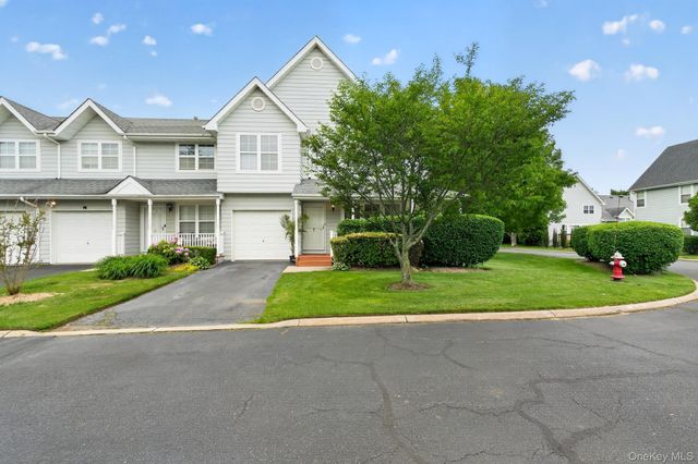 1 Summerfield Circle, Central Islip, NY 11722
