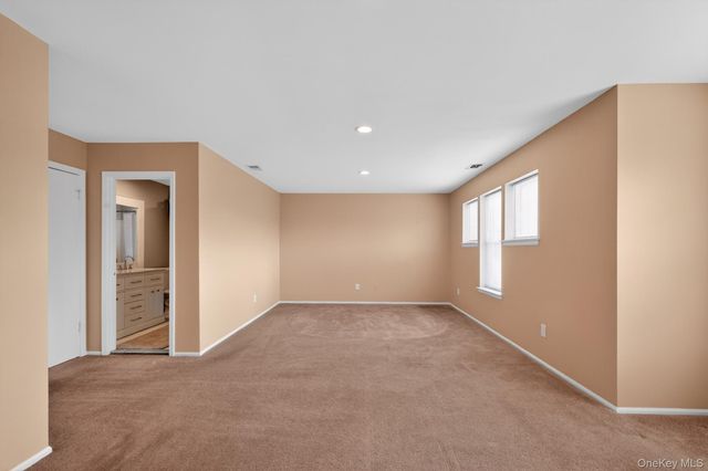 1 Summerfield Circle, Central Islip, NY 11722