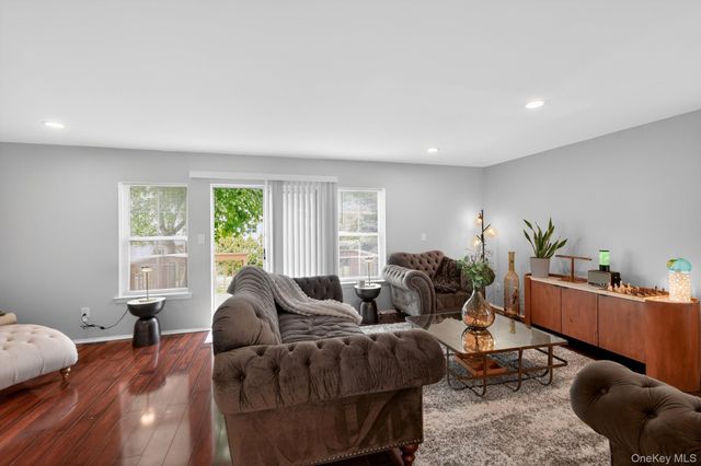 1 Summerfield Circle, Central Islip, NY 11722