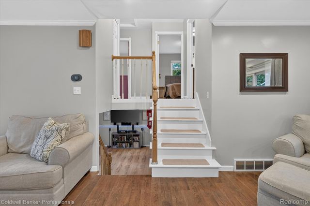 3024 Harold Drive, Oregon Township, MI 48421