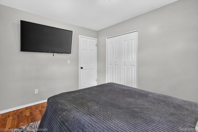 3024 Harold Drive, Oregon Township, MI 48421