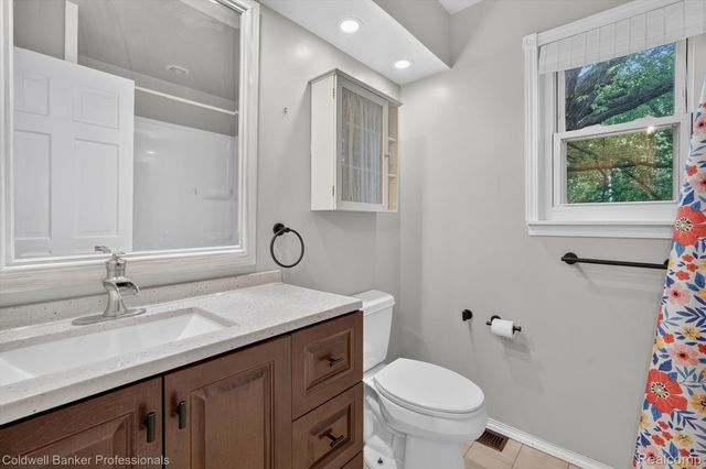 3024 Harold Drive, Oregon Township, MI 48421