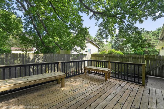 3024 Harold Drive, Oregon Township, MI 48421