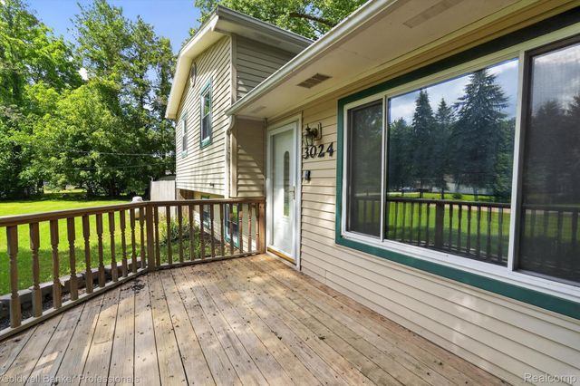3024 Harold Drive, Oregon Township, MI 48421