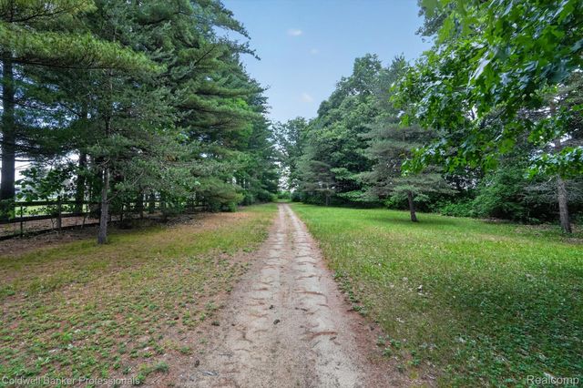 3024 Harold Drive, Oregon Township, MI 48421
