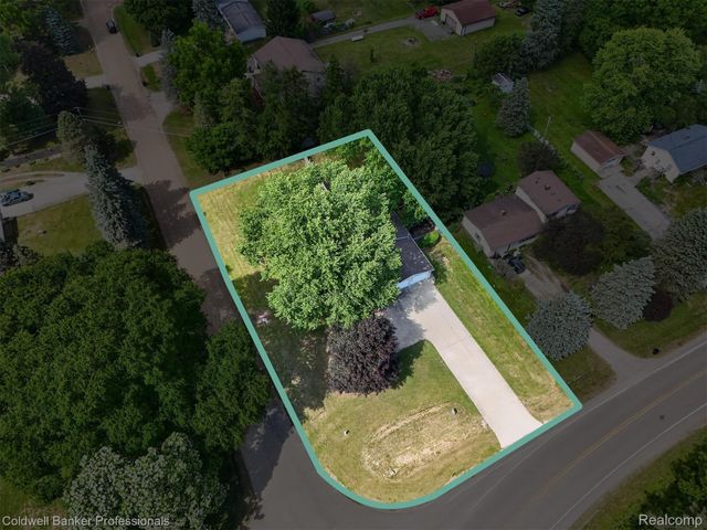 3024 Harold Drive, Oregon Township, MI 48421