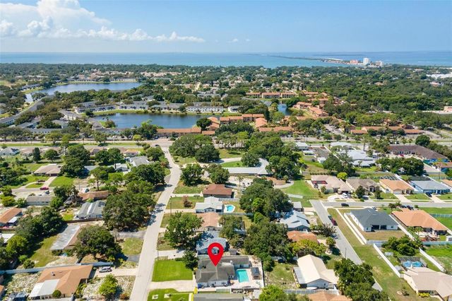 5127 CAESAR WAY S, St Petersburg, FL 33712