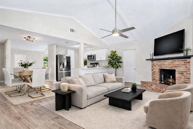 5127 CAESAR WAY S, St Petersburg, FL 33712