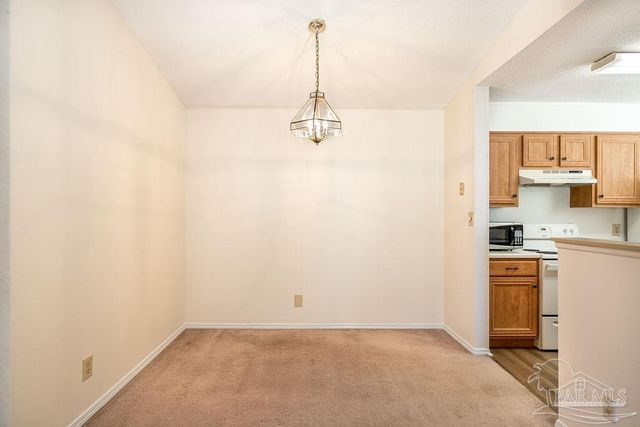 601 E Burgess Rd C8, Pensacola, FL 32504