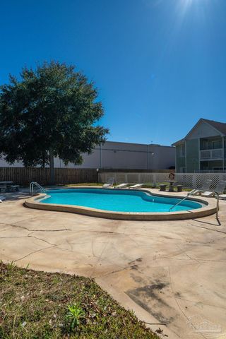 601 E Burgess Rd C8, Pensacola, FL 32504
