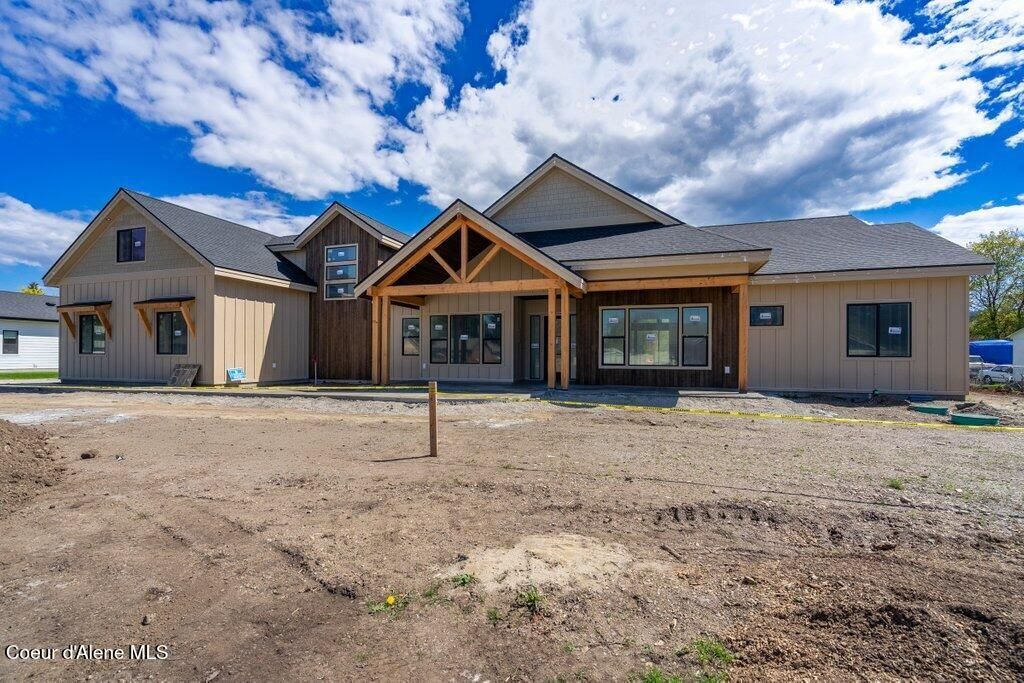 5712 N Davenport St, Dalton Gardens, ID 83815 photo 2
