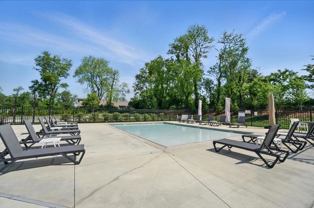 1745 Ledgestone Way, Hebron, KY 41048