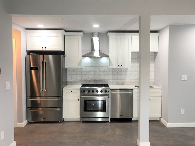 47-49 Walnut St 1, Boston, MA 02122