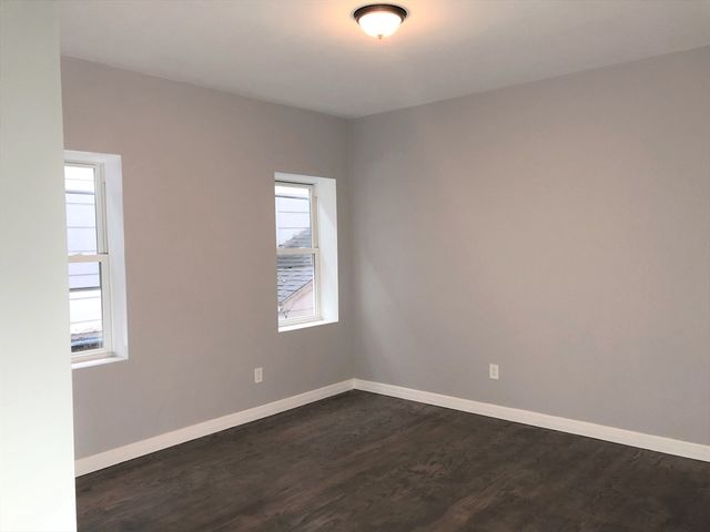 47-49 Walnut St 1, Boston, MA 02122