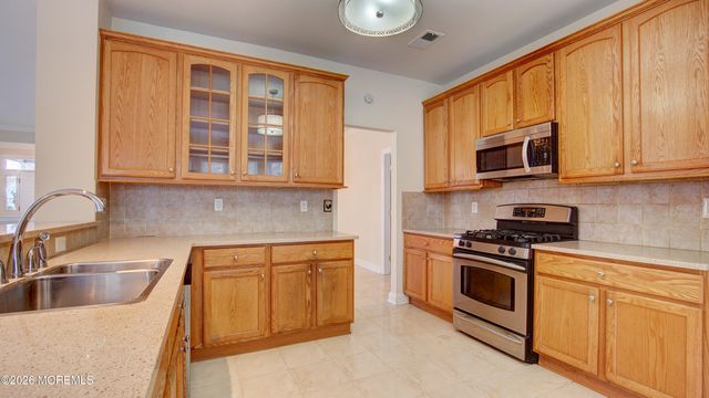 540 Becca Way 540, Monroe, NJ 08831