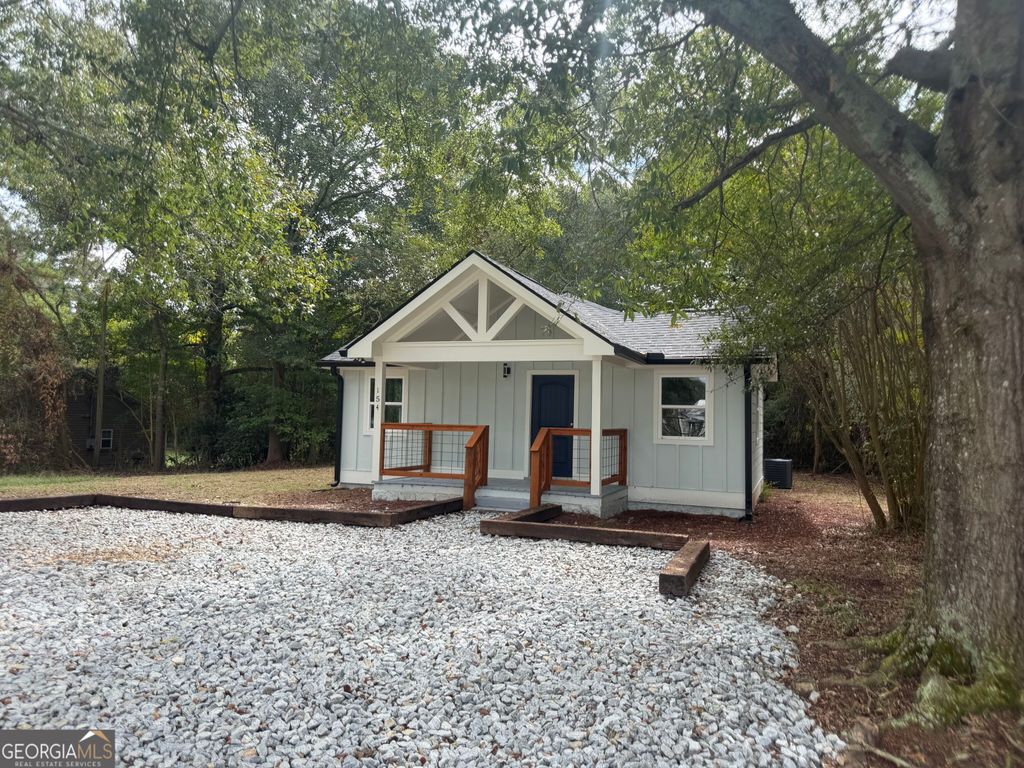 154 Cotton Street, Commerce, GA 30529 — exterior