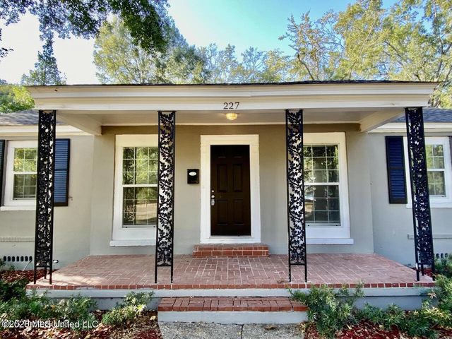 227 Broadmoor Drive, Jackson, MS 39206