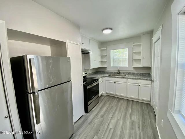 227 Broadmoor Drive, Jackson, MS 39206