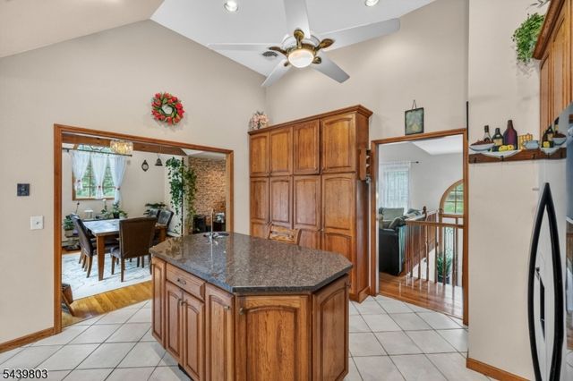 251 W Mountain Rd, Sparta Twp., NJ 07871