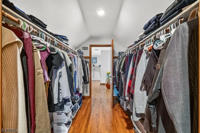 251 W Mountain Rd, Sparta Twp., NJ 07871