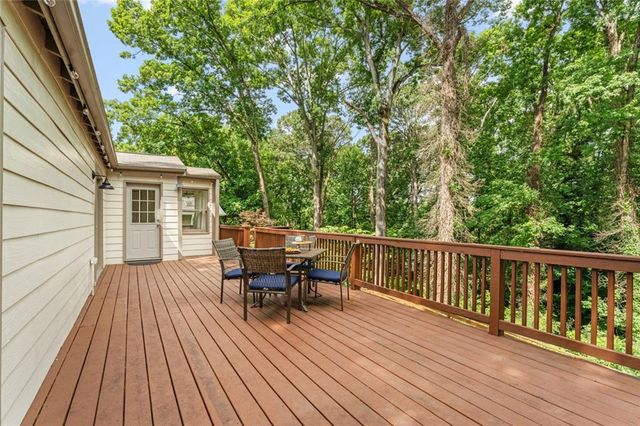 1730 Bridgeport Drive NE, Atlanta, GA 30329