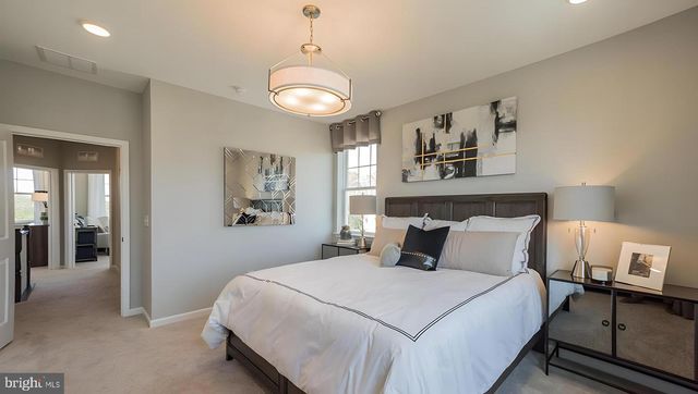 9 SISTERS FARMSTEAD, Mount Laurel, NJ 08054