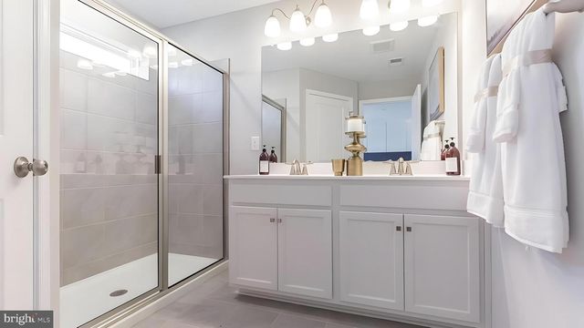 9 SISTERS FARMSTEAD, Mount Laurel, NJ 08054