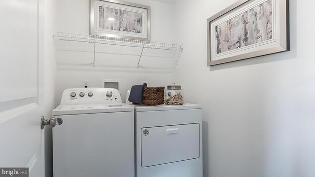 9 SISTERS FARMSTEAD, Mount Laurel, NJ 08054