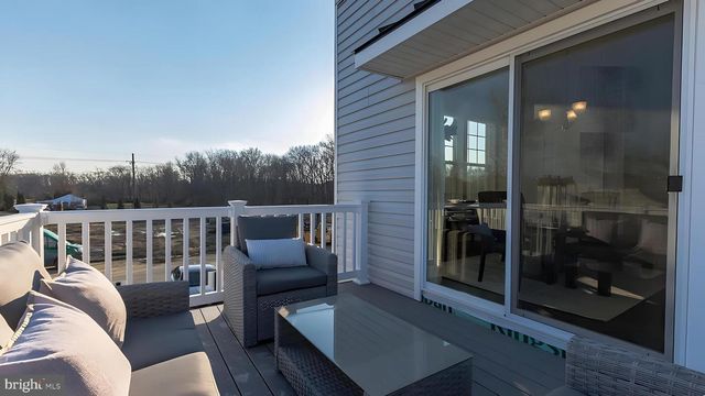 9 SISTERS FARMSTEAD, Mount Laurel, NJ 08054